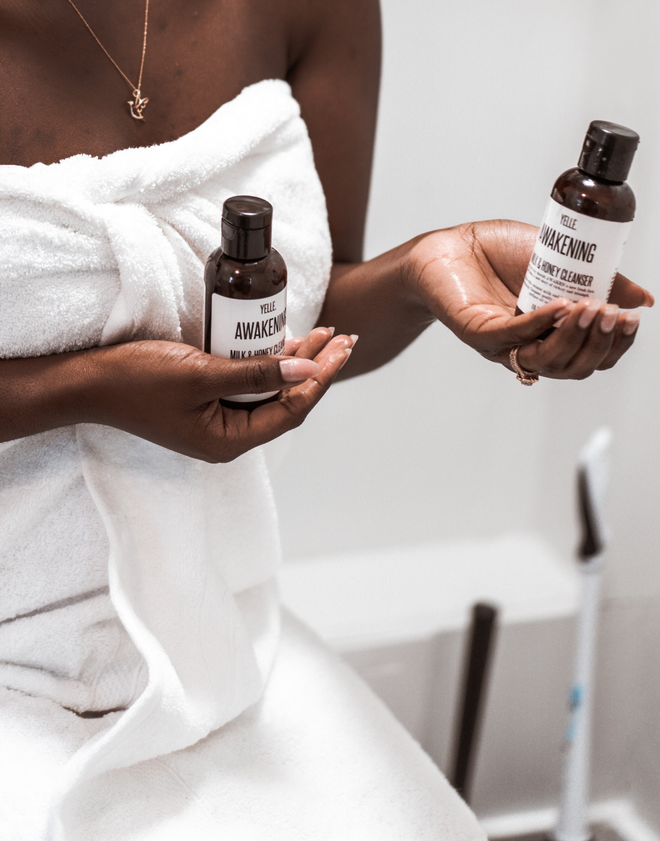 INGREDIENT 101: MILK & HONEY CLEANSER