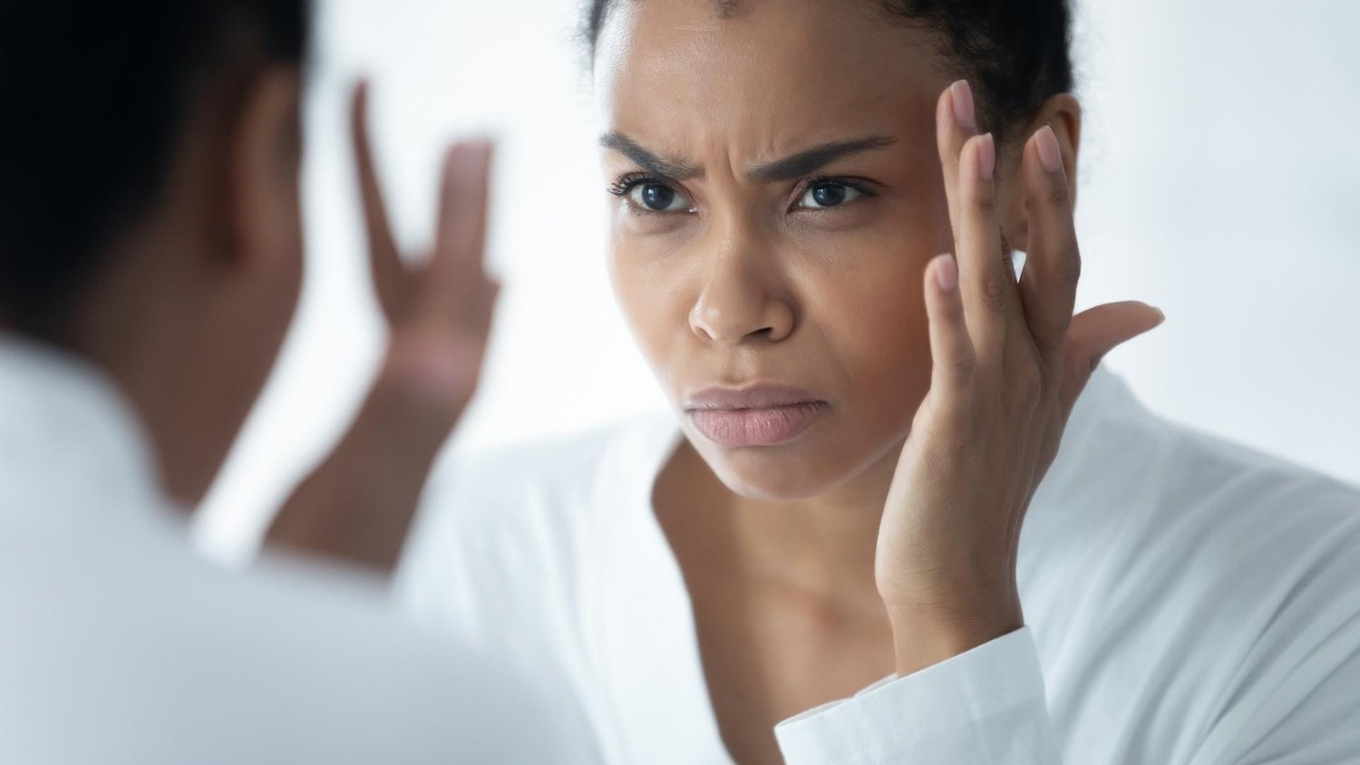 Combat Stress-Induced Aging with YELLE Skincare's Rest Supplements